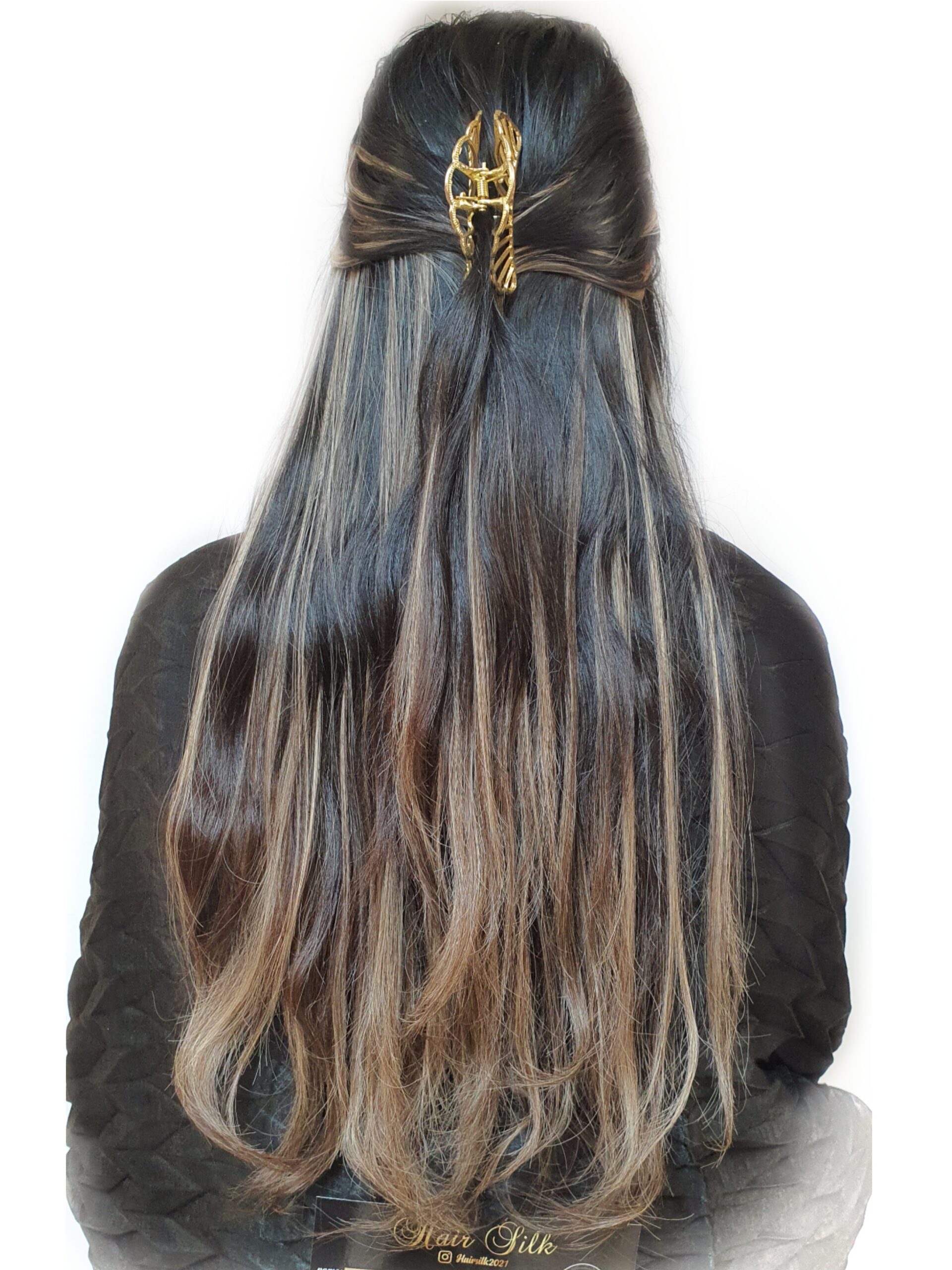 Picsart_22-04-12_22-34-17-367